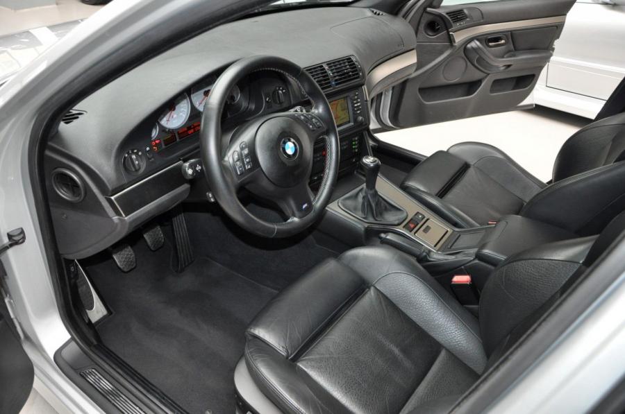 Интерьер BMW M5 (E39) 2001 года  (EU) (фото 40 из 50)
